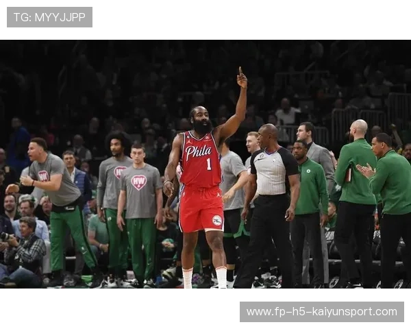 哈登关键时刻传球分球，76人在加时胜出